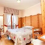 Hotel Adele 3*