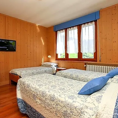 Adele Hotel