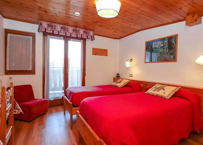 阿黛尔酒店 博尔米奥