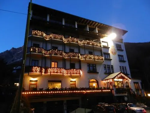 阿黛尔酒店 博尔米奥